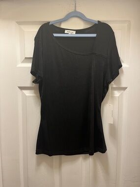 Another Love Black Short Sleeve Scoop Neck Top